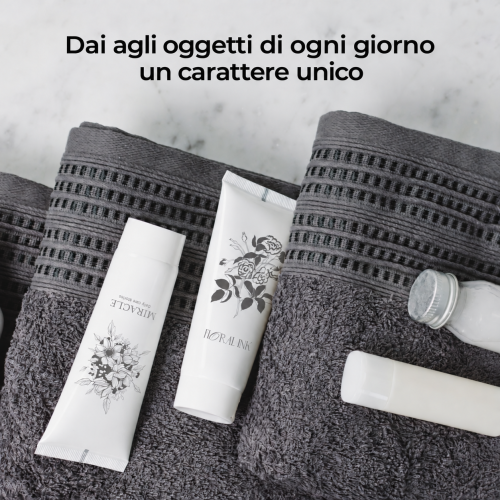 Esempi di marcatura di oggetti di uso quotidiano con il modulo IR xTool S1